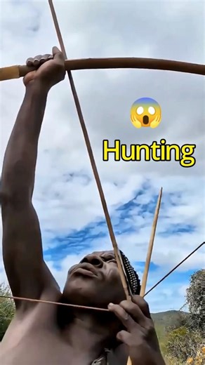 🏹 Incredible Precision: Traditional Archery Skills ​#Archery #Hunting #shorts #viral #trending