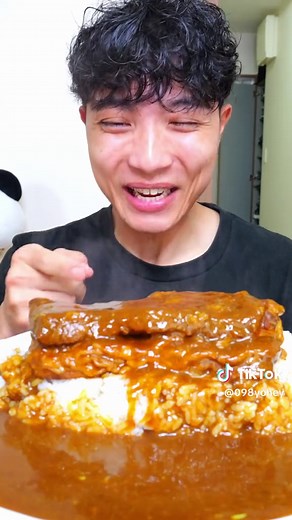 圧力鍋で作る牛の角煮カレーのレシピ