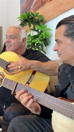 Momentos auténticos de música con André y Mario