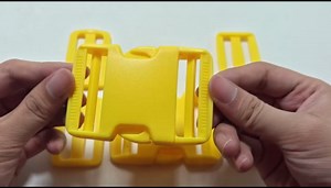 Buckle for 2 inch Webbing Straps, Side Release Buckles 2 Set + 4PCS Tri-glide Slide Plastic Clip Fit 2"(50mm) Nylon Strap Webbings Belt Backpack Replacement Dual Adjustable No Sewing Heavy Duty Yellow