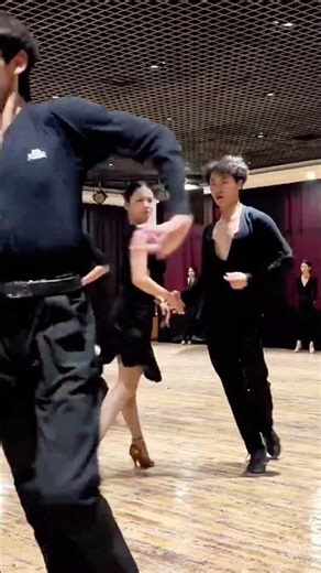 Passionate Latin Dance Duet! Energetic Moves Perfectly on Beat | Dance Short #latindance #music