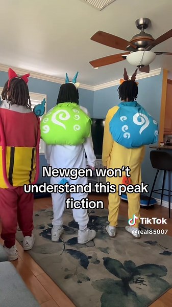 Finally got Komajiro and Jibanyan to make this 😭 #yokaiwatch #komasan #cosplay #jibanyan #komajiro #yokai #fyp #fypシ゚viral #anime