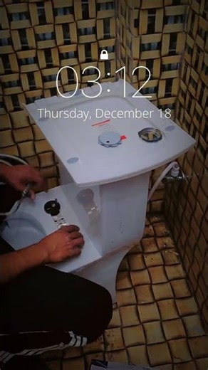 commode installation