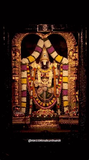 ISKCON Vaikuntha Hill on Instagram: "kamalāyata-locana lokapate vijayī bhava veṅkaṭa-śailapate O Lord whose eyes are broad like the petals of the lotus! O Lord of the Universe! Victory to Thee, the Lord of Venkatachala! (Sri Venkatesha Stotram) ✨ Mesmerising darshan of Sri Rajadhiraja Govinda from ISKCON Vaikuntha Hill, Vasanthapura, on the most auspicious occasion of Sri Vaikuntha Ekadashi. 🙏 Visit the temple, participate in the celebrations, and be blessed. 📍 Directions to the temple: spib.i