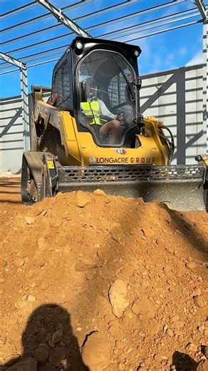 Longacre Group on Instagram: "The Civil Crew once again showing why they are a cut above the rest, Piper Lane Bendigo Civil Prep complete and Structure Flying up, Millimetre perfect every time."