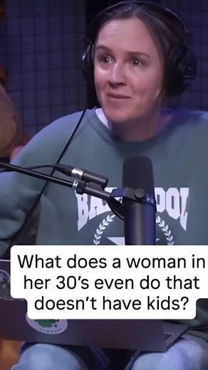 937K views · 66 reactions | 落Chapter 5!! Chapter 5!!落 Yo, HUGE shout-out to all the parent writers out there!! Y'all are AMAZING!! And in case it was unclear, I'm not throwing shade at parents, I'm throwing shade at those who think they have a right to concern themselves with other peoples' parent/non-parent status. Unless you're an OB/GYN with consent, stop asking ppl about their uteruses!! Okay, now, for real, back to chapter 5!!珞 Xoxo Rain ☔ | Write_as_Rain_Sullivan | Facebook