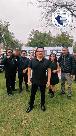 El día de hoy marchamos exigiendo al Congreso la segunda votación para la CTS al 100% y gratificaciones para los CAS. Asimismo enfatizamos el mensaje de solidaridad por la muerte del compañero TrVco a manos del Gobierno. Denunciamos también el estado de emergencia improvisado que solo busca criminalizar la protesta y que directamente nos afecta como sindicato puesto que es en las calles donde el pueblo y los trabajadores expresamos nuestra voz de lucha contra las políticas antilaborales y opreso