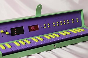 10K views · 232 reactions | [Giveaway Time!]�Neon Talk and Love Hulten presents - DX84. Win this refaced synthesizer designed by the Swedish artist Love Hulten, built around the Yamaha Reface DX hardware. This one-off synth combines a unique clamshell design with the rich sounds of the notorious DX7.� This is how You Participate! Visit instagram.com/neontalk and check the last post with the green synth  | Neon Talk | Facebook