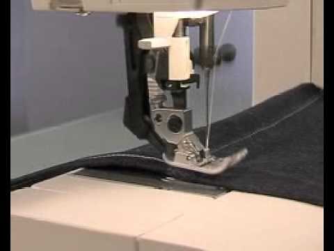 What is Pfaff' IDT Feed System