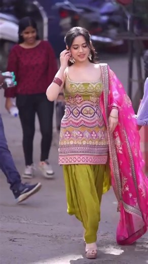 #laxmimahen #trustonallah #trend #actress