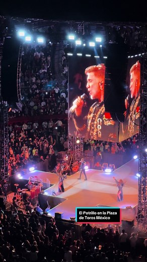 Concierto de Alejandro Fernández en la Plaza de Toros México