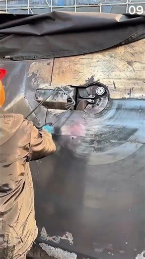 The process of making iron with automatic machines