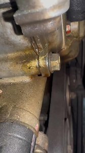 26K views · 408 reactions | Part 1 Minyak Bocor Tengah Engine Dan Gearbox ✅Tips Kdang Ada Model Engine Pakai Halfmoon Seal Dan Kalau Silap Buat Checking/Keputusan Akan Buang Masa Dan Bajet Turun Gearbox❗️❗️❗️ | Hup Seng Car Repair & Service | Facebook