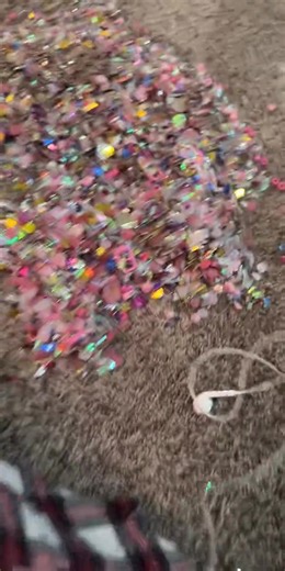 Clip from my life today:) feeding Greta the green shark:) I did give up on the feeding after a minute because I was struggling to hold the phone and feed the vac and my finger was hurting so bad having to get the clogs out. I really was kinda downplaying how fine I was my arm totally felt like someone injected it with arsenic and when I went to get Benadryl I had like a mini panic attack and pulled myself together when I came back 🤣#asmrsounds #micdvacuuming #asmrvacuuming #tiktoklive #livehigh