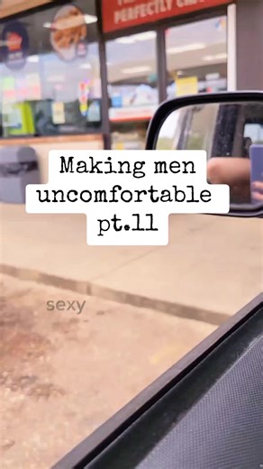 Making men uncomfortable🤣 #pickuplines#datingadvice#datingtips#prank#ForUSViewers