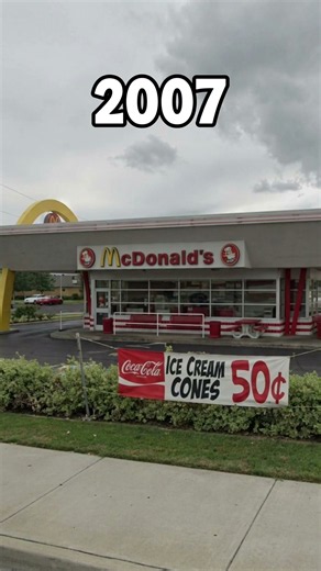 This Retro McDonald’s Was So Different… Look at It Now