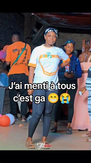 Vidéos de Solange de personnes 💍💋🫂 (@solangeelabo) avec son original - 🍯MER CIA—🧸🦋