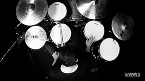 Evans artist Nir Z provides a little insight on how to get the perfect tone while tuning your drumheads. Learn more: uv1.evansdrumheads.com #EvansUV1 | EVANS Drumheads