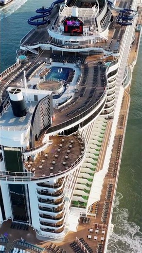 She’s giving Texas. 🤠 Have you sailed #MSCSeascape from Galveston yet?