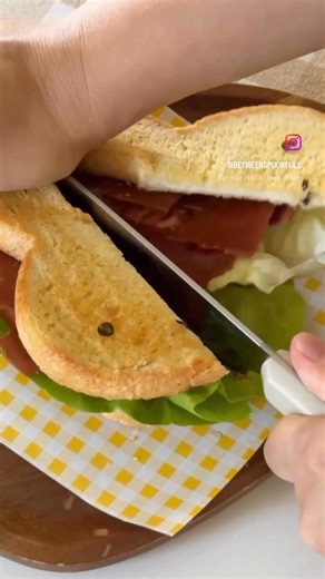 A classic sandwich with a classic character! YUM!! 🥪😋 📷 and delicious snack: betweenspoonfuls on IG #miffy #cute #bunny #nijntje #blt #sandwichinspo | Miffy and Friends