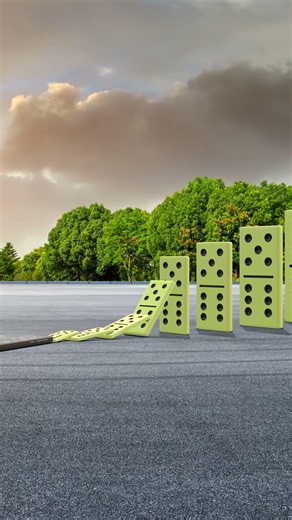 Phones and Dominoes Together! #domino #dominoeffect #dominopark #satisfying #phonedomino