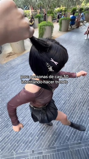 Navigating Trends in Your 30s: A Unique Perspective