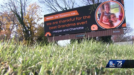 Advertising company gives people opportunity to share Thanksgiving messages