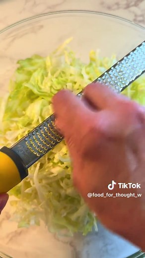 Iceberg salad Life-changing salad Life-changing lettuce Iceberg salad with fresh garlic, and lemon Baked by Melissa Ingredients Iceberg lettuce The juice of 1/2 – 1 lemon 1 clove of garlic, grated A splash of white vinegar Salt about the size of a flat quarter or a half teaspoon. Pepper about 1/2 teaspoon Drizzle olive oil Directions Shred your iceberg lettuce. Wash it and dry it. Add lettuce to a bowl. Great one clove of garlic into the bowl. Add the juice of 1/2 or one full lemon. I used 1/2 h