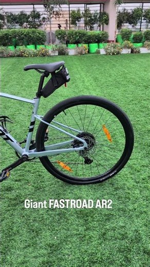 Giant FastRoad AR 2 | Hybrid bike specs 🚴 #cyclingjourney #newbikerider #beginnercyclist #giantbikes