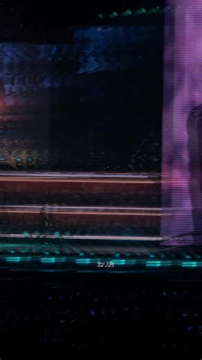 Luxurious Handsome Win Metawin Shines at Riser Concert