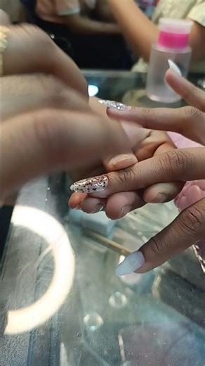 minor💅 gilter on gel nail extensions #nailart #nails #shortsviral