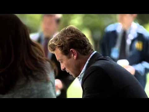 The Mentalist 7x01-Lisbon & Jane in the park