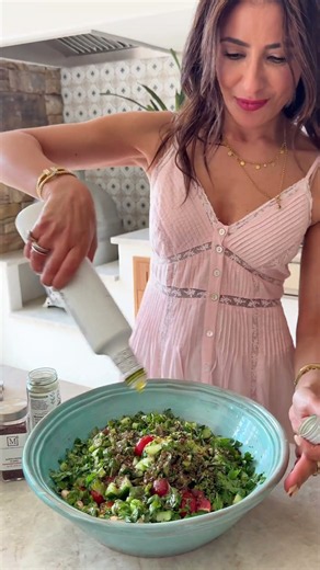 I make this salad at least 3x a week! (White Bean Salad Recipe) #beans