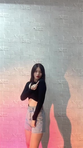 Learning dance 🤣 #fyp #solo #anna