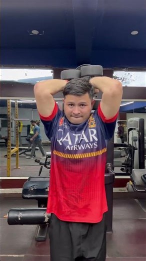 Workout #funny #comedy #sister #family #gymlife gymlife #gymmotiuationoideo #gymplaylist #goldygym