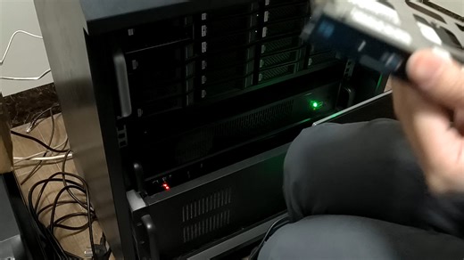 CHICKER的非日常(？ 给家里的unraid装缓存盘