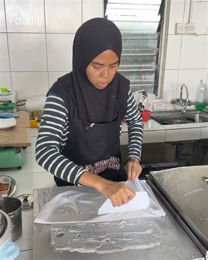 1.2M views · 5.9K reactions | Halal Hong Kong Chee Cheong Fun | Foodie | Facebook