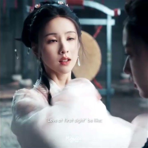Love at first sight😌💕 #fangsoffortune #chengxiao #chenduling #tianjiarui #houminghao #大梦归离 #cdrama