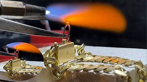 9.5M views · 151K reactions | How 18k gold bracelet is made hallmark jewelry making | Hallmark Jewelry making | Facebook