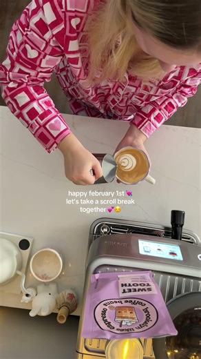 February is my fav month! What’s yours? 🤍🎀✨ #february #february1 #cozymorning #coffee