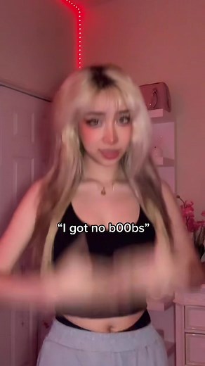 Ion like chubby cheeks on me :(