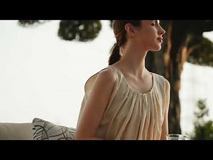 Unwind in luxury with our Borromeo Teak Outdoor Dining Set!