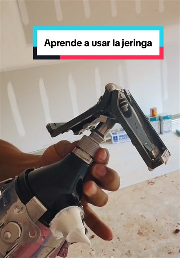 Cómo usar la jeringa para reparar drywall paso a paso