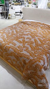 Découvrez notre collection de boutis, où l'élégance rencontre le confort. Chaque pièce est une œuvre d'art à part entière. #lingedelit #boutis #couvrelit #lingedemaison #makeyourhomebeautiful #mirohome #maroc | MIRO HOME