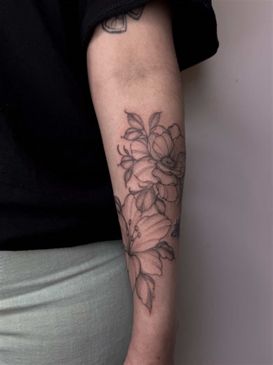 Fine Line Floral Tattoo in Bay Area/SF