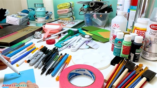 Do you ever glance at a pile of craft supplies—everything stuffed into a cart—and feel instantly overwhelmed? You’re definitely not alone! Here’s the happy news: getting organized doesn’t have to be hard or time-consuming. I use a simple 4-step system that has helped over 25,000 crafters get organized during the past eight years—and it truly works. Let’s talk about an often-overlooked part of creativity: organization. Staying organized is part of the creative process, but that doesn’t mean you n