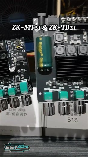 Amplifier Mini Class D Bluetooth - Perbedaan Fisik dan Penggunaan Adaptor