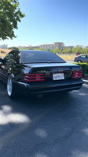 R129 Mercedes SL facelift LEDs