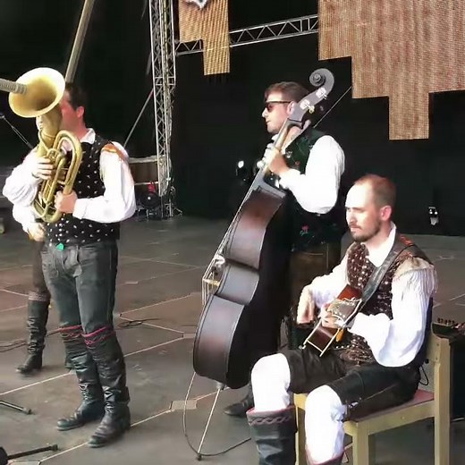 Sašo Avsenik und seine oberkreiner - Live from Woodstock der Blasmusik - Auf Der Autobahn