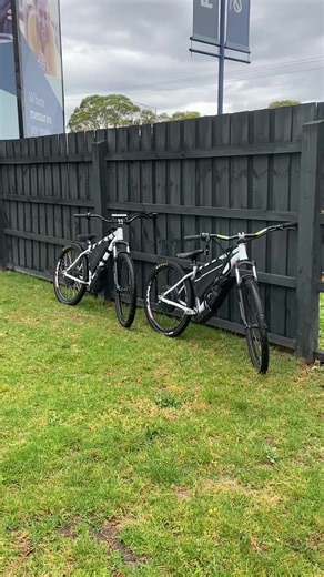 Sur-Ron Light Bee X: Electric Off-Road Motorcycle Excellence